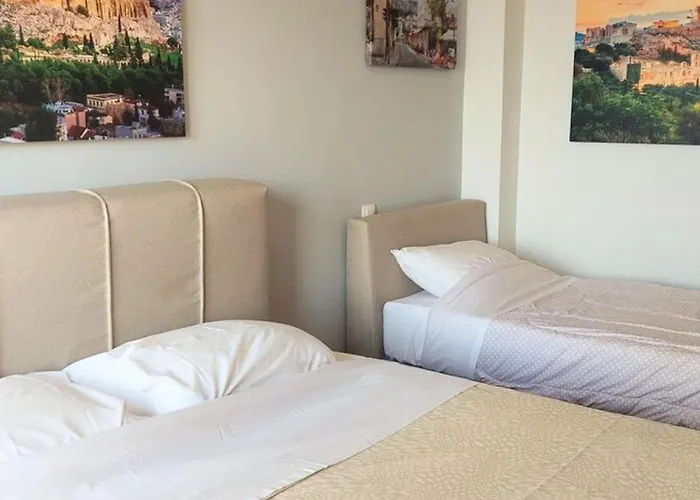 Elegant Apartment In Plaka